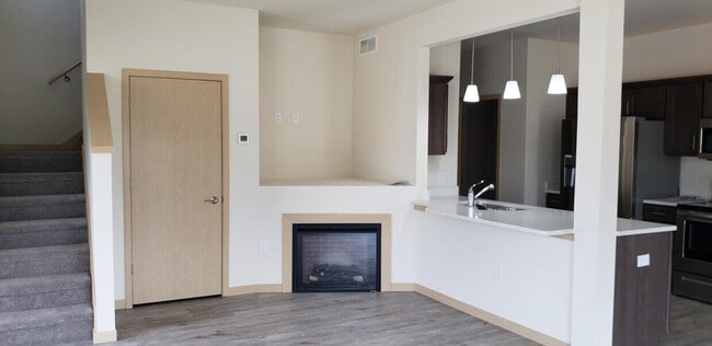 Photo - 6014 Driscoll Dr