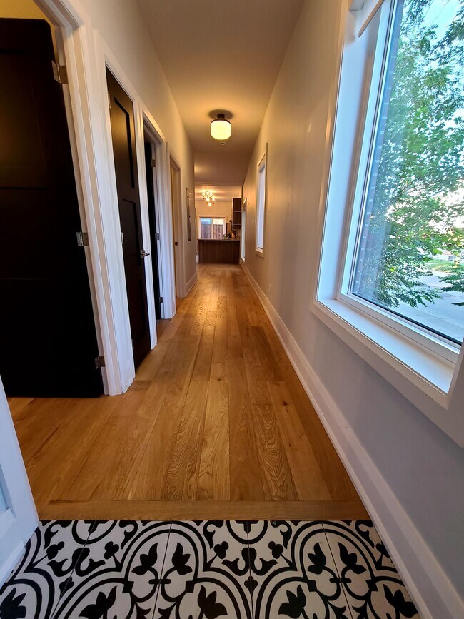 Photo - 2-Bed 1-Bath - Fresh & Modern Ground Floor ApT Unit A