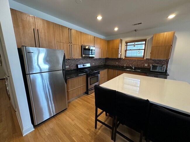 Photo - 2256 N Kimball Ave Unit 2