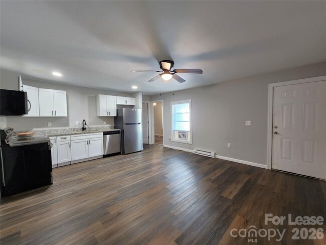 161 Cannon Ave NW