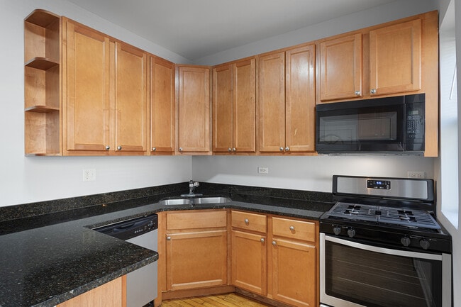 Photo - 7328 N Damen Ave Unit 3