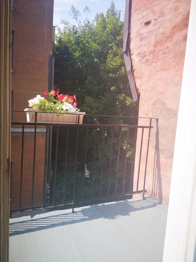 Photo - 989 Rue Saint-André Unit 1