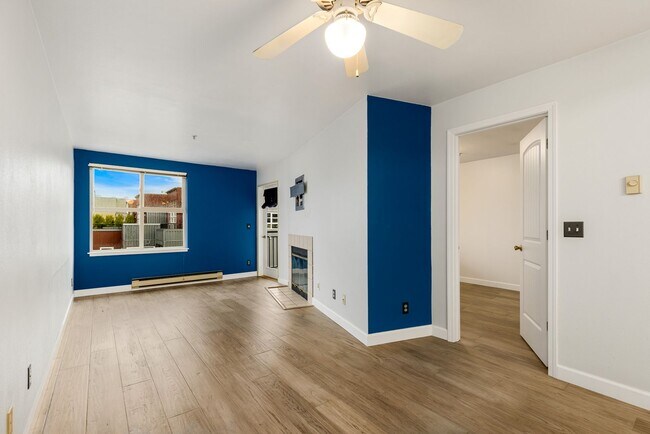 Photo - SLU Top Floor 1 Bedroom Condo with View