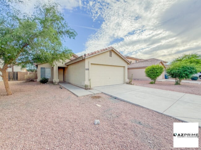 Building Photo - Lovely 3/2 El Mirage House - Spacious &amp; Modern!