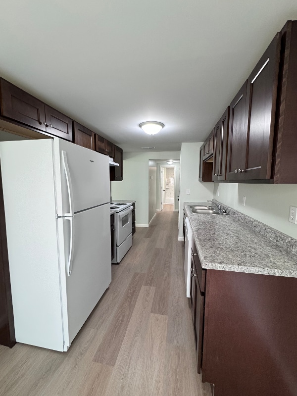 247 E Main St Unit C