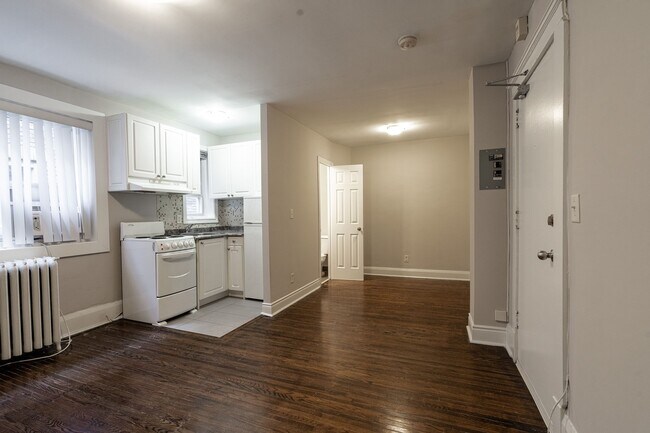 Photo - 56 Maitland Street Unit 408