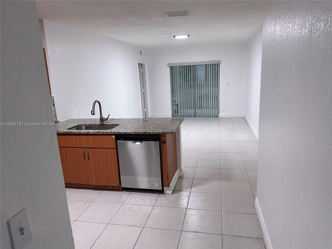 Photo - 3751 NW 115th Ave Unit B