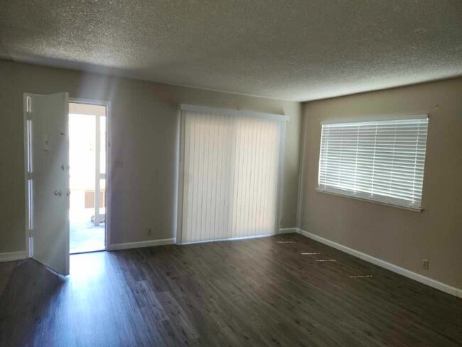 Photo - 1563 Valle Vista Ave Unidad 1563