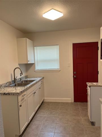 Photo - 2915 Falls Dr