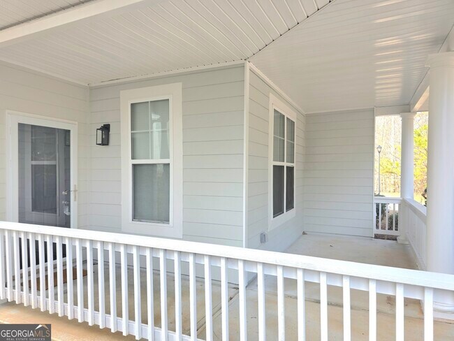 Photo - 4748 Highpoint Way