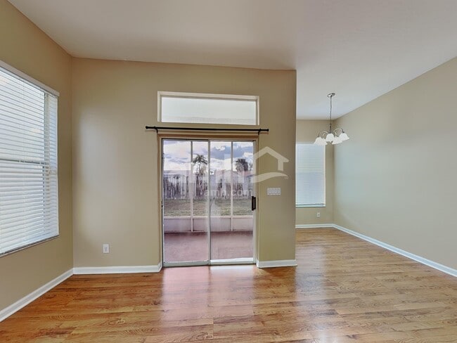 Photo - 2462 St Johns Ln