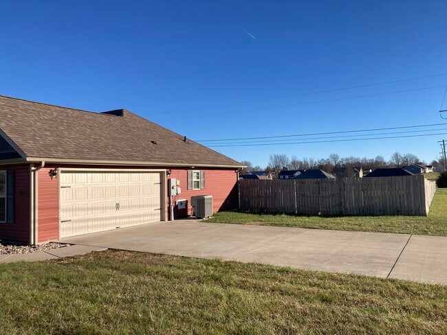 Photo - 231 Harness Ct