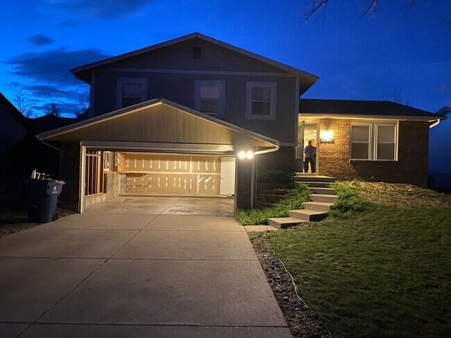Photo - 5626 Trout Creek Pass Dr