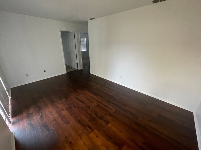 Photo - 3 Bed/2 Bath, 2 Car Garage - Single Family...