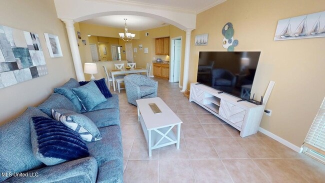 Photo - 2228 Beach Dr Unit 408