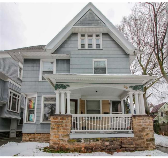 Building Photo - 39 Oxford St