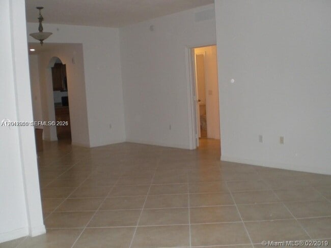 Photo - 3590 Coral Wy Unidad 902