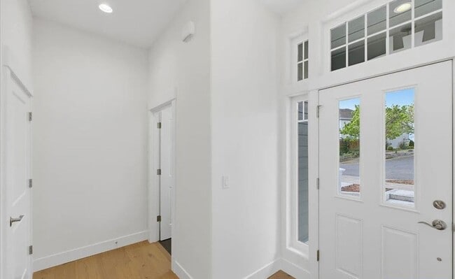 Photo - Spacious Custom Built Home in NW Corvallis