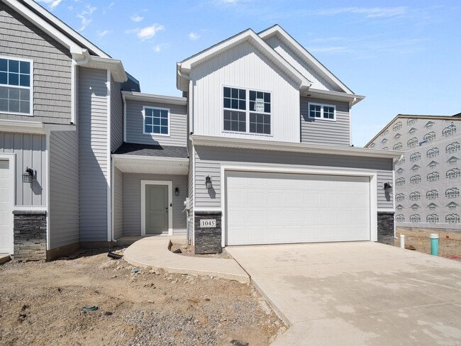 Photo - 1045 W Hamilton Rd S