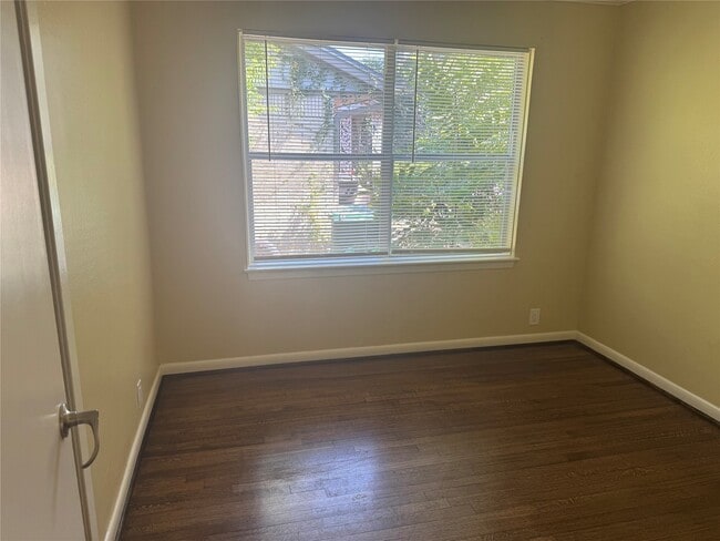 Photo - 6830 Langdon Ln
