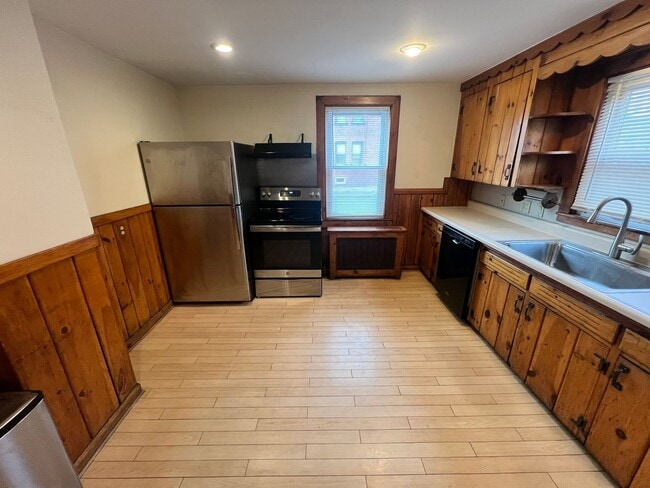 Photo - Charming Single Family Home in South Hadley!