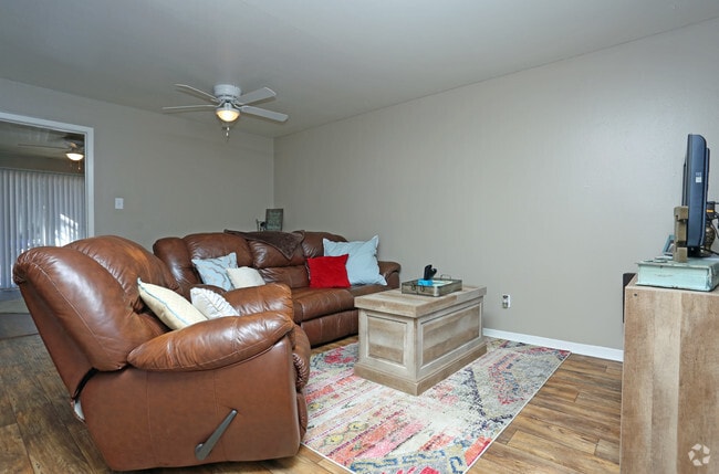 Photo - Taliesin Apartments