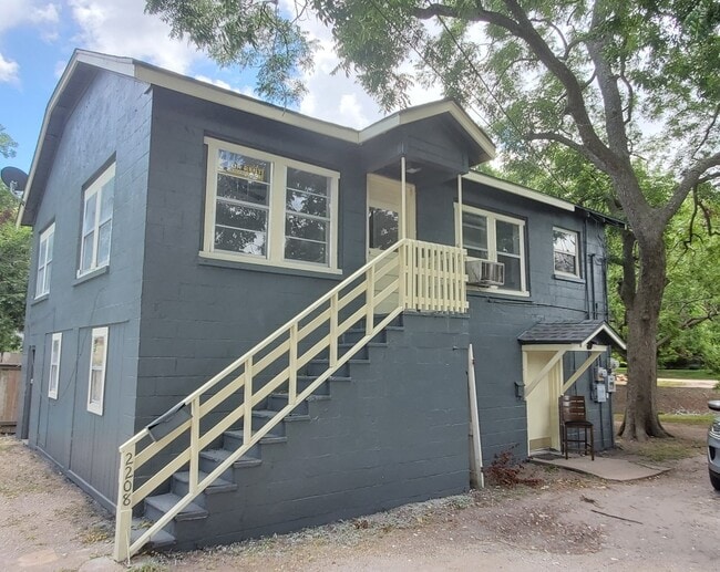 Building Photo - 2208 S 4th St Rental