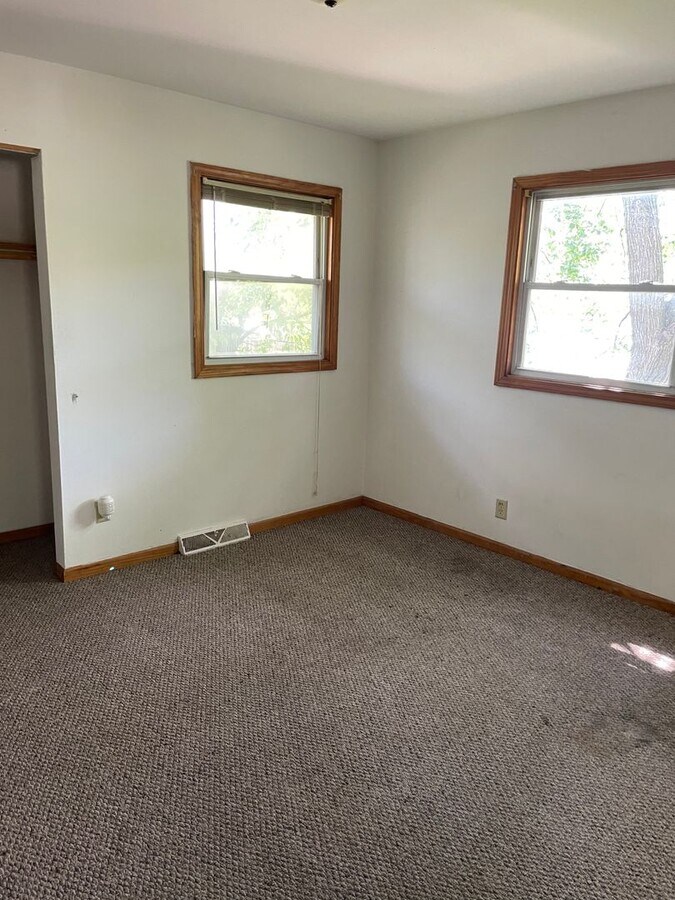 Photo - 8809 W Villard Ave Unit 4