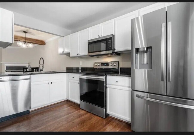 Photo - 3854 Meadow Creek Dr