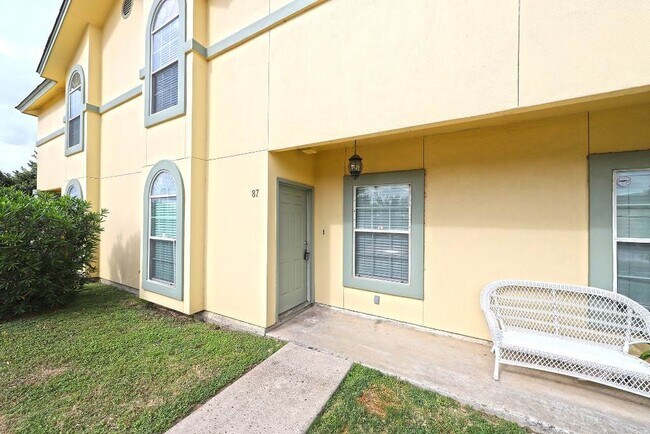 Photo - 1000 Ranchway Dr Condo Unit 87