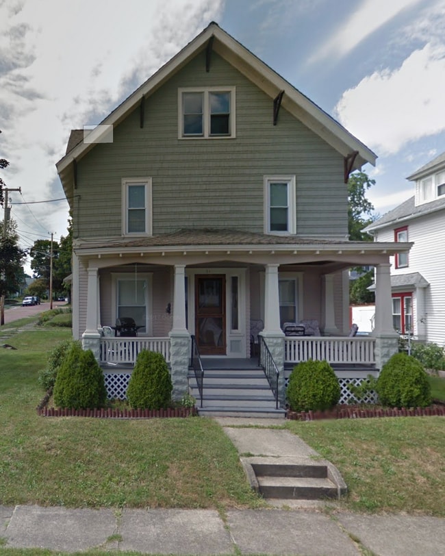 Building Photo - 91 Sturges St Unit 2