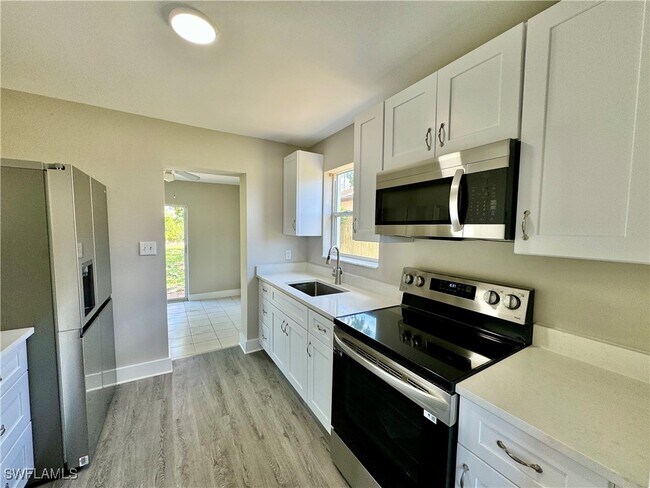 Photo - 531 99th Ave N