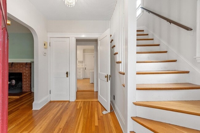 Photo - 76 Lynde Ave