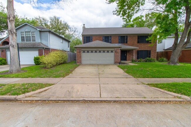 Building Photo - 3322 Whispering Way Dr