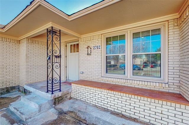 Photo - 2702 Tolosa Dr