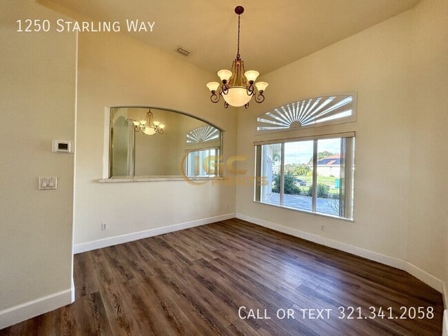 Photo - 1250 Starling Way