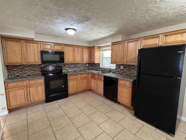 1620 Marengo Dr