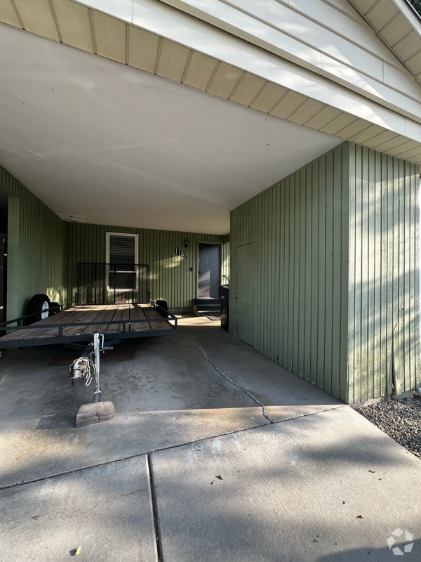 Building Photo - 1182 E 8320 S Rental