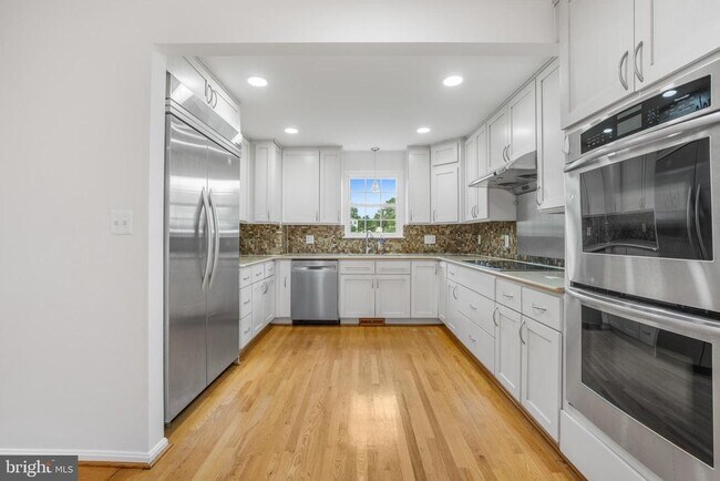 Photo - 13320 Scibilia Ct