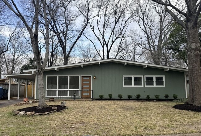 Building Photo - 5136 Warfield Dr