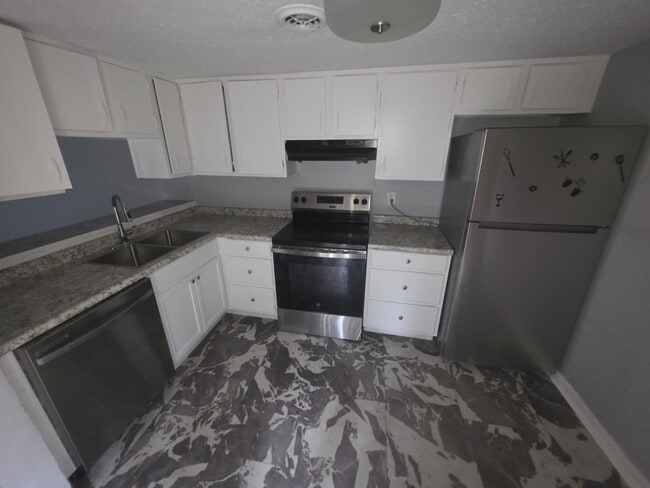 Photo - 225 W McDowell Rd Unit F3