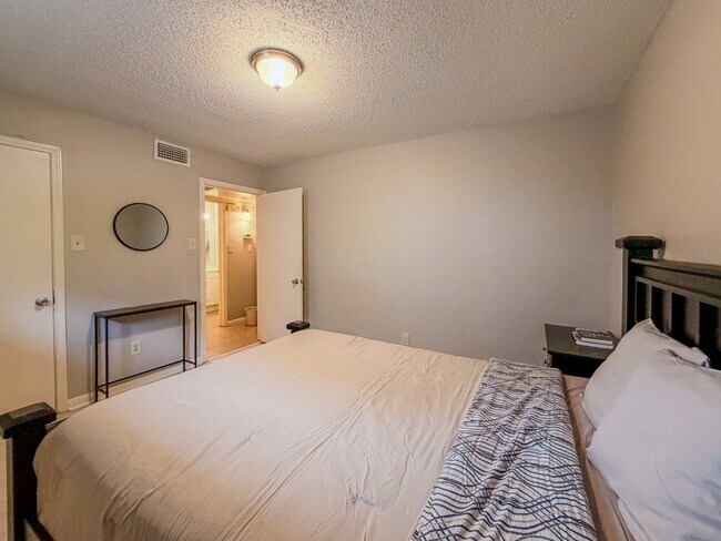 Photo - 2574 Marilee Ln Unit 23