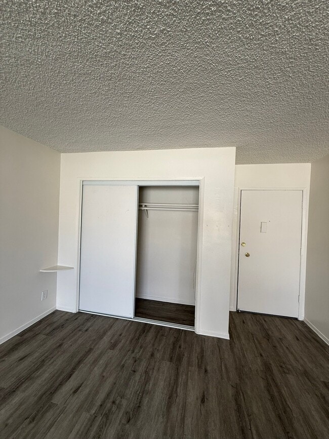 Photo - 915 N Wilton Pl Unidad 211