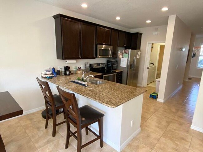 Photo - 1370 Turnbridge Dr