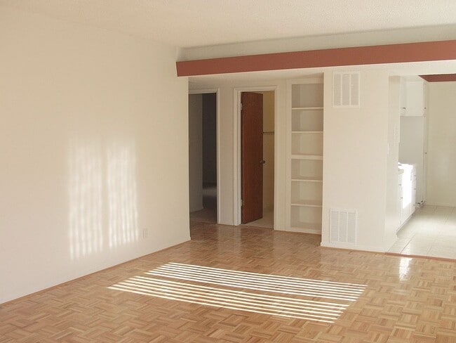 Photo - 1538 Franklin St Apartment Unit D