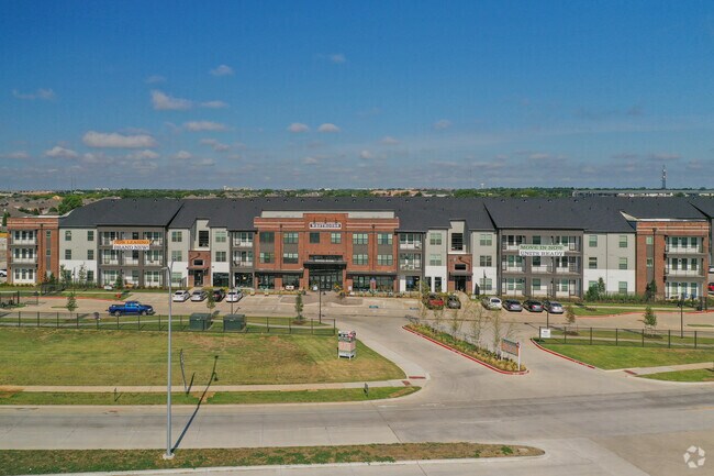 Exterior Building Photo