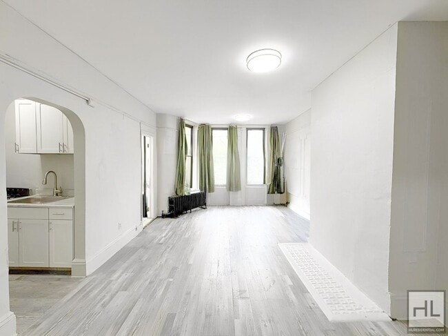 Photo - MACON STREET Unit 2F