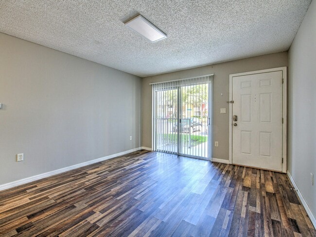 Photo - 203 Lake Parsons Green Unit 105