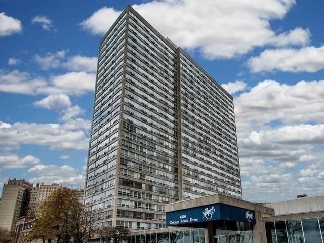 Building Photo - 4800 S Chicago Beach Dr Unit 2701S