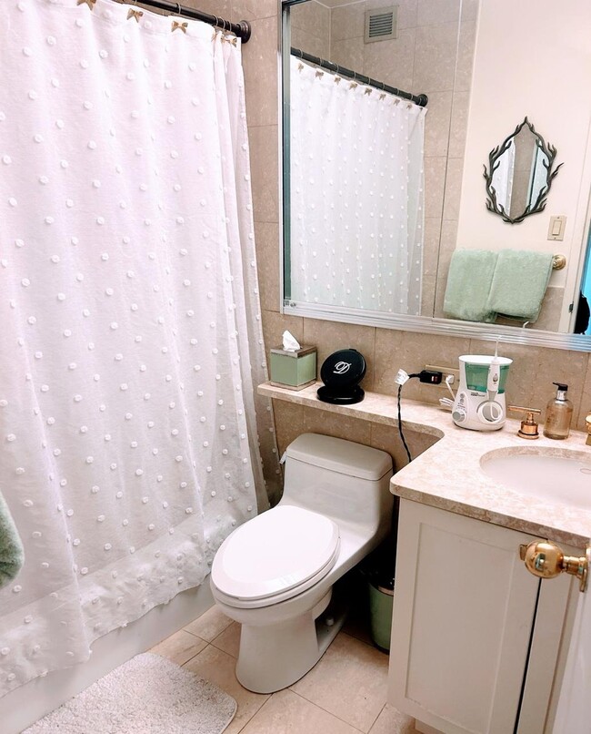 1365 York Ave Unit 27j